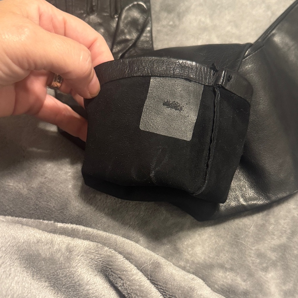 Nordstrom Black Leather Gloves - Picture 4 of 5
